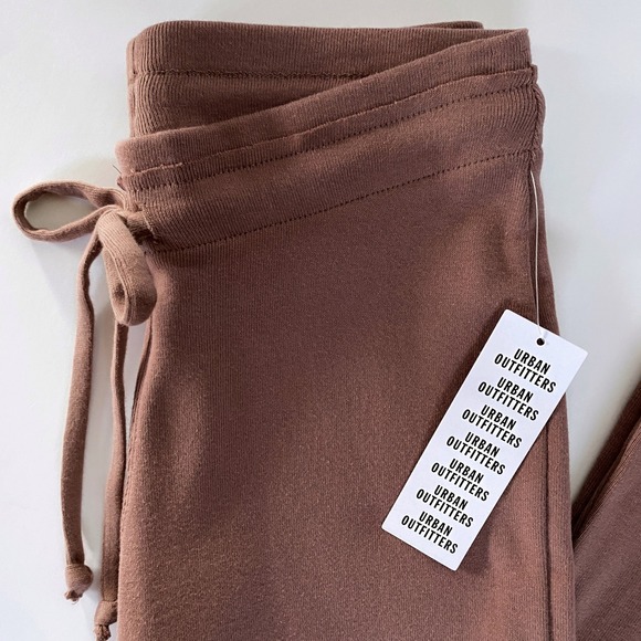 NWT Urban Outfitters Low Rise Flare Wide Leg Lounge Yoga Active Pants M Fitted - Picture 9 of 13